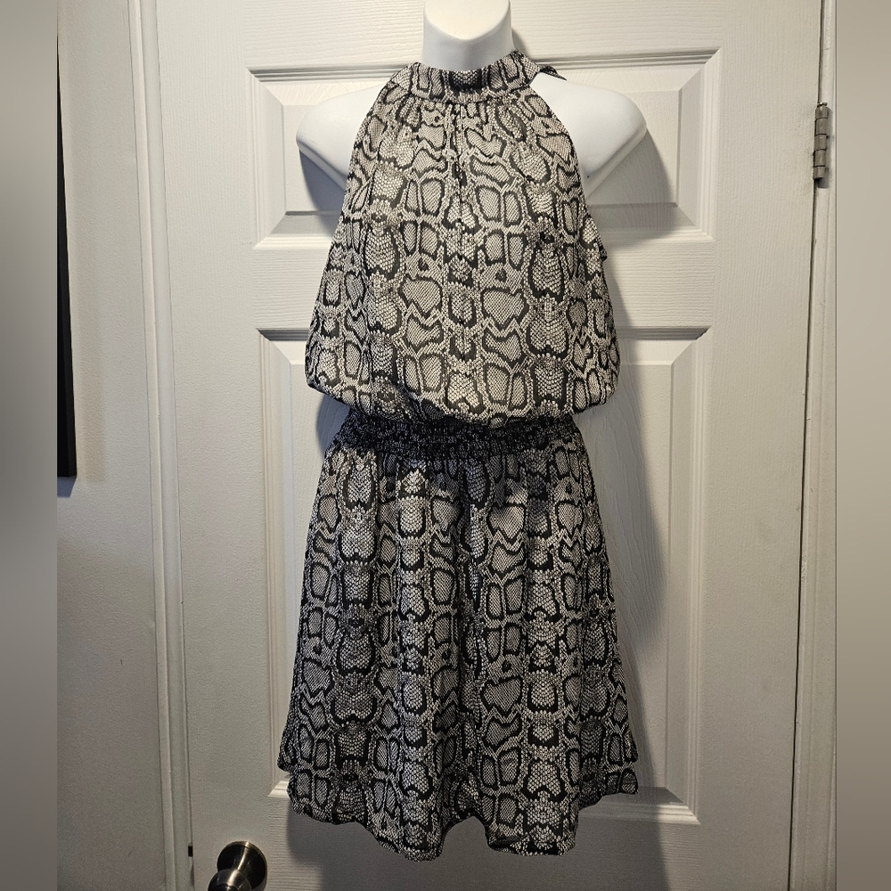 NWOT Stella and Dot halter dress